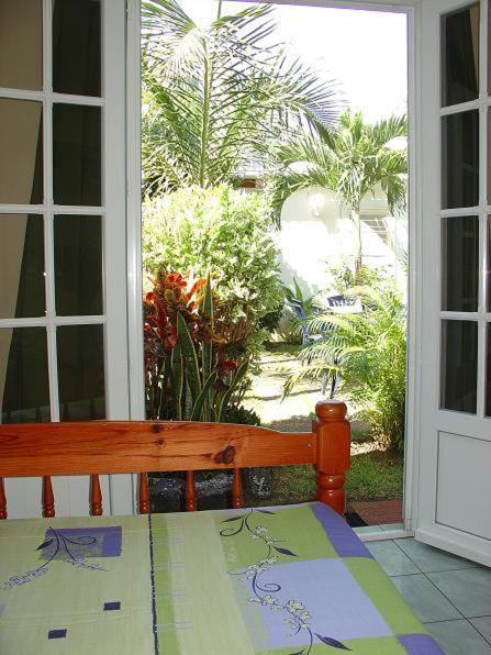 Hotel Chez Papa Daya Saint Pierre Εξωτερικό φωτογραφία