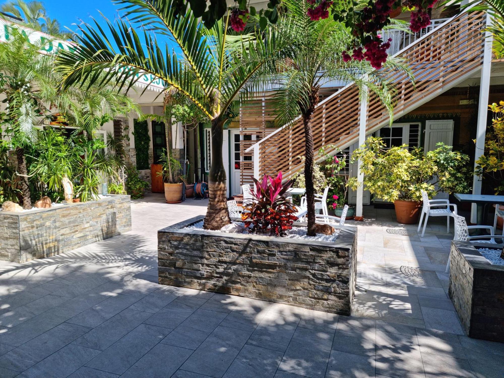 Hotel Chez Papa Daya Saint Pierre Εξωτερικό φωτογραφία